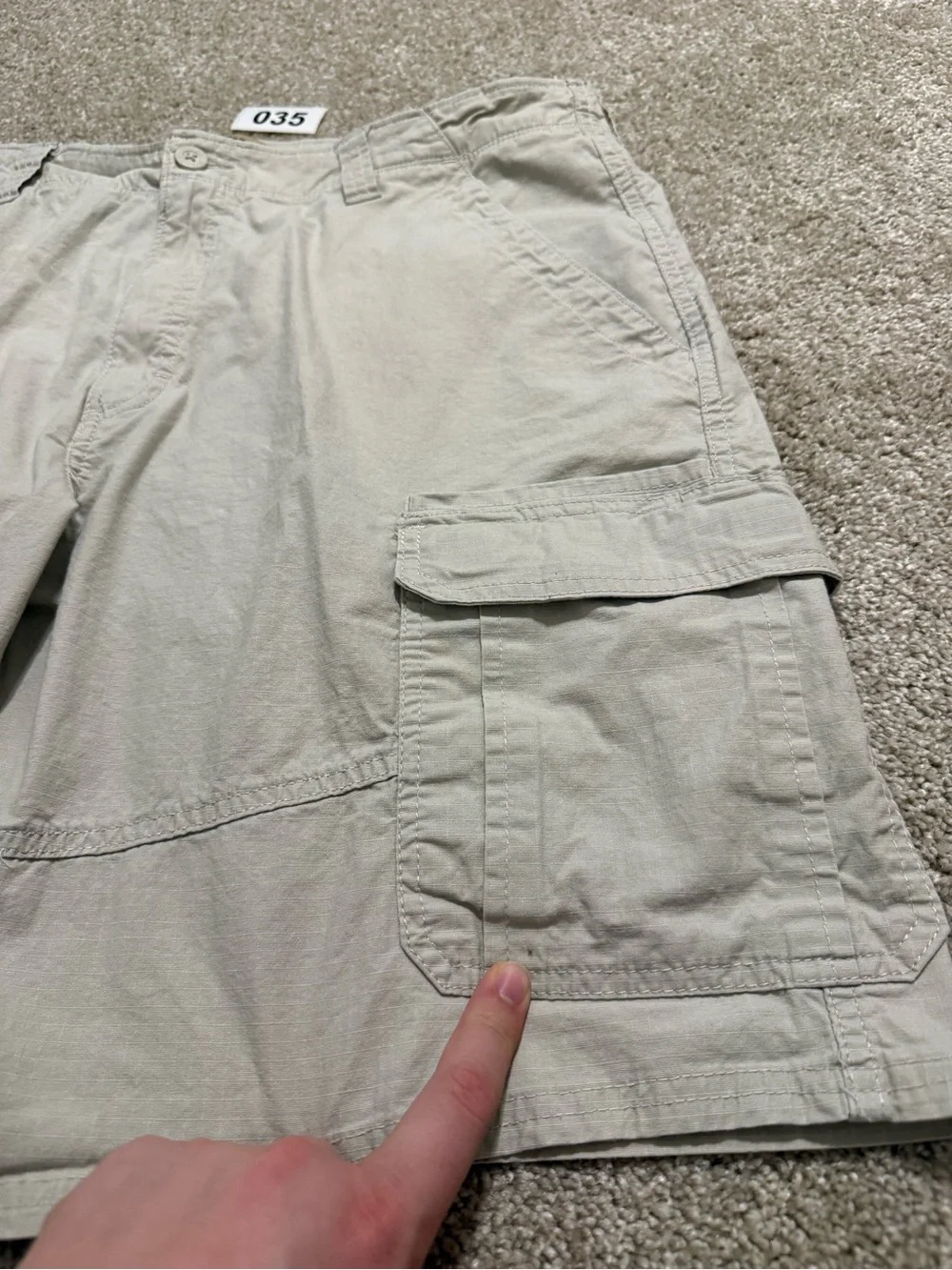 Wrangler Men's Tan Khaki Cargo Shorts Size 40